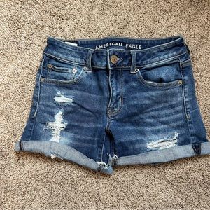 American Eagle Next Level Stretch Size 4 Distressed Shorts